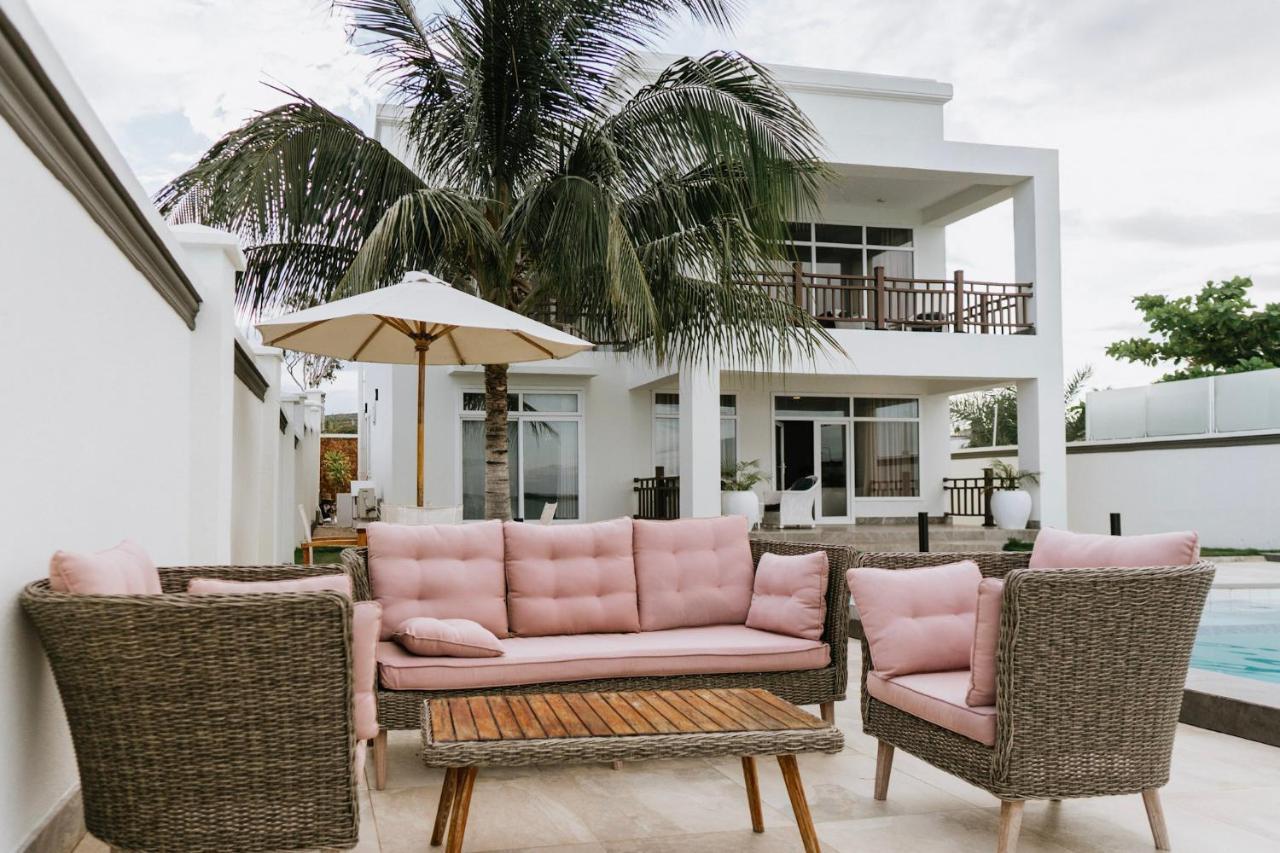 Zanzibar Dt Beachfront Villa Mkunguni Екстер'єр фото