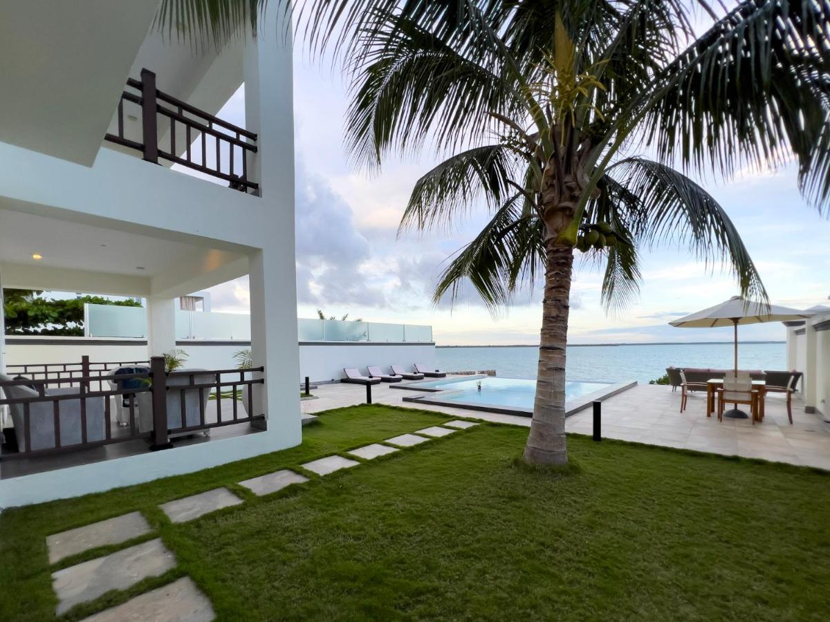 Zanzibar Dt Beachfront Villa Mkunguni Екстер'єр фото