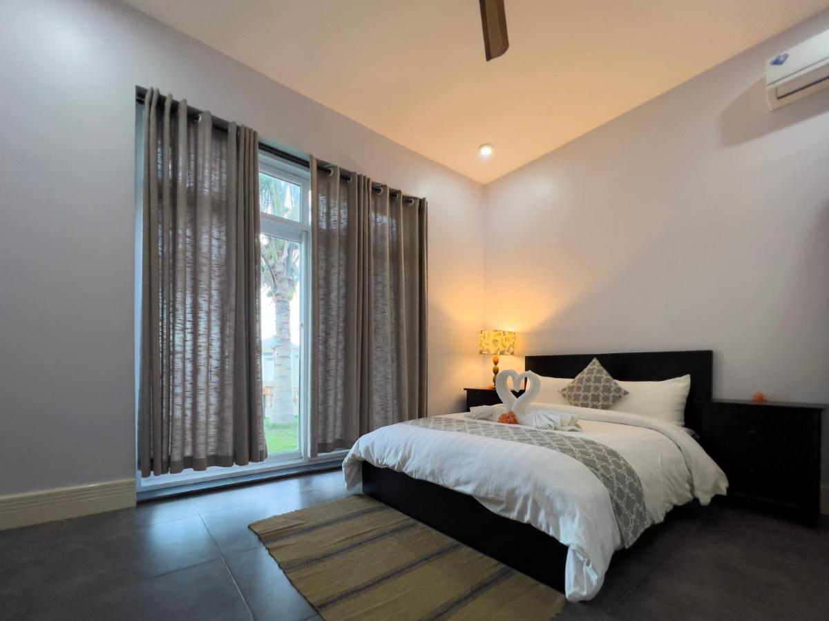 Zanzibar Dt Beachfront Villa Mkunguni Екстер'єр фото