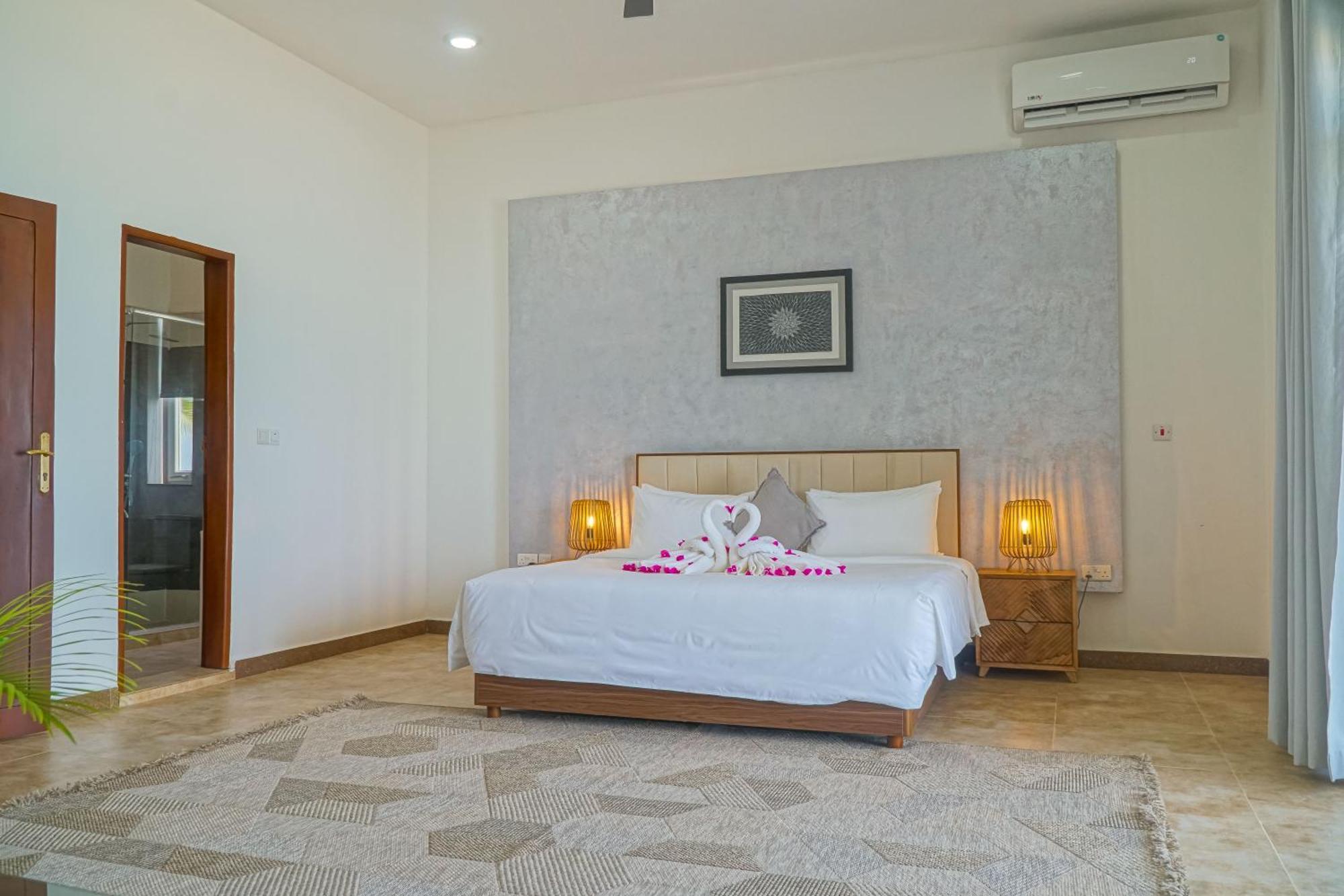 Zanzibar Dt Beachfront Villa Mkunguni Екстер'єр фото